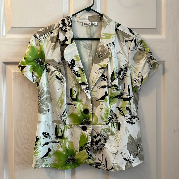 Cato XL Green and Gray floral blouse - Picture 1 of 5